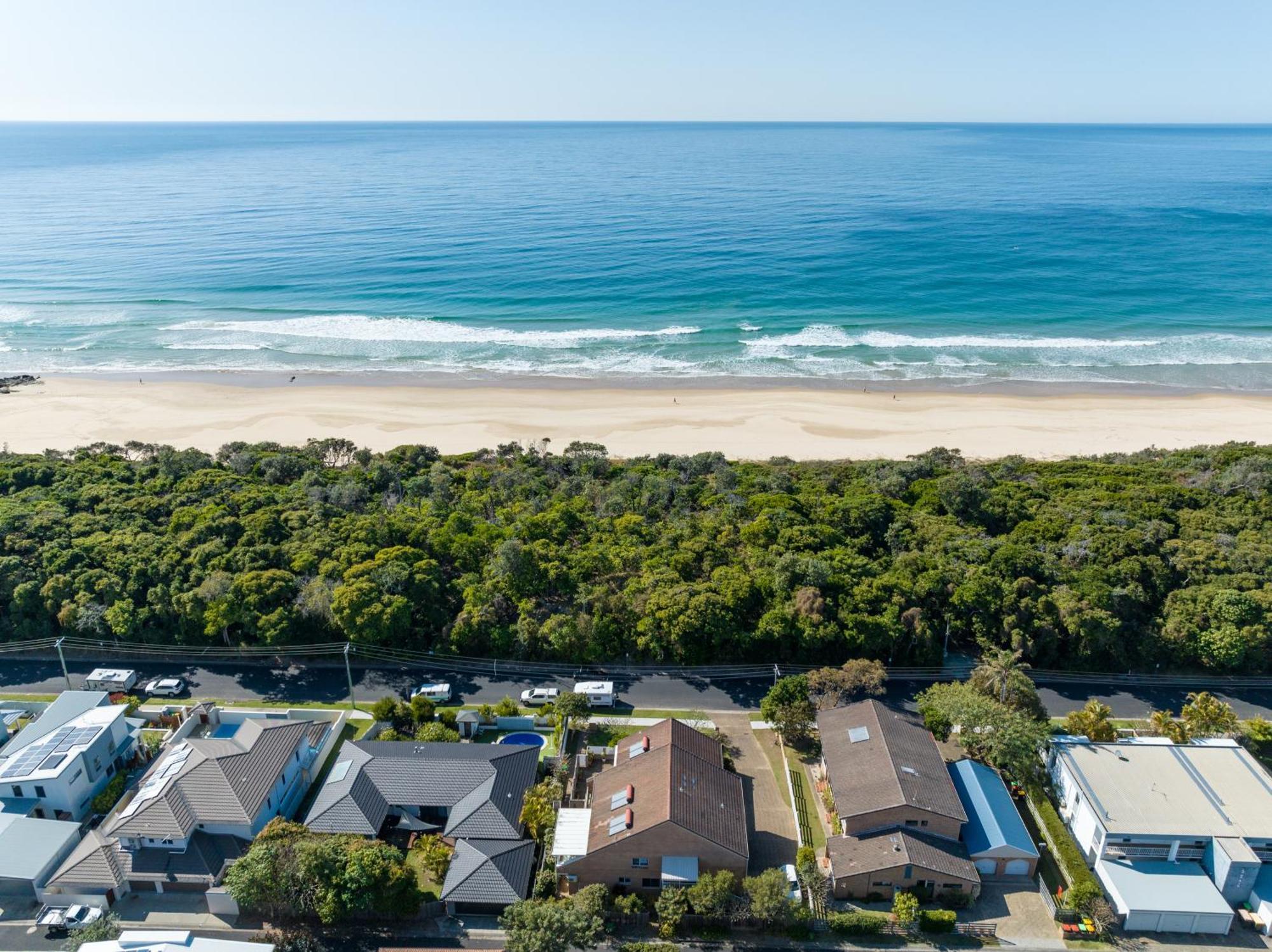 Sawtell Beachfront Villa - 2 Mins To Everything! Luaran gambar